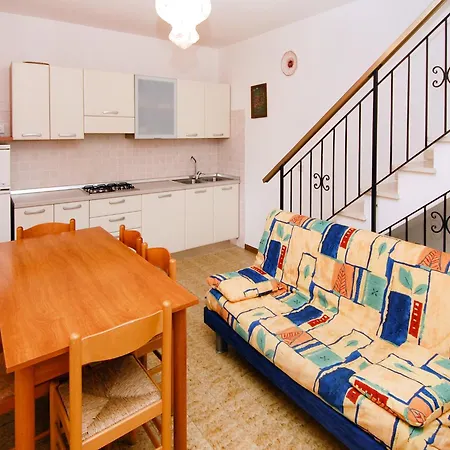 Comfortable Duplex In Rosolina Apartment