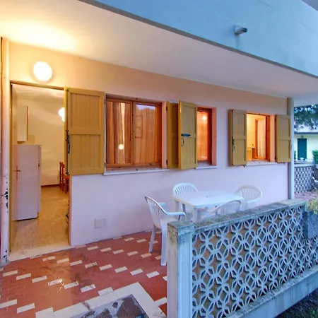 Comfortable Duplex In Rosolina Apartment
